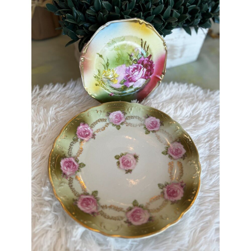 Two beautiful vintage Shabby Chic Rose Plates so pretty!